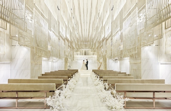 BLANC RIRE 大阪(ブランリール オオサカ) チャペル(110名着席OK《光り輝くチャペル》)画像 1