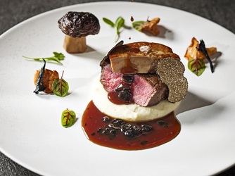 ザ ストリングス 表参道 【イーストスイート】映画のように華やぐ場画像 2-2