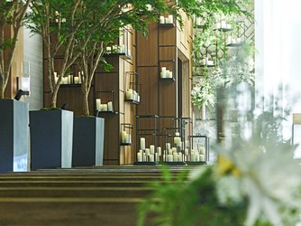 ザ ストリングス 表参道 チャペル(【森のチャペル】家族の絆を感じる挙式)画像 2-3