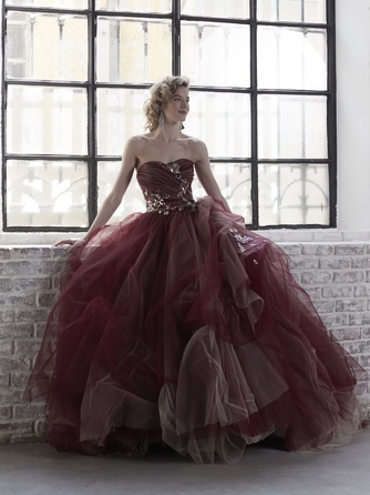 ザ ストリングス 表参道 衣裳2画像 1-2