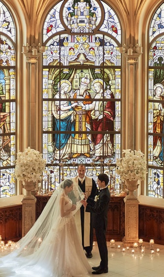 ザ ストリングス 表参道 チャペル(【セントグレース大聖堂】憧れの教会で挙式)画像 2-1