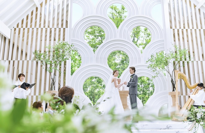 ラピスコライユ チャペル(圧倒的スケールを誇る!緑×純白のチャペル)画像 1