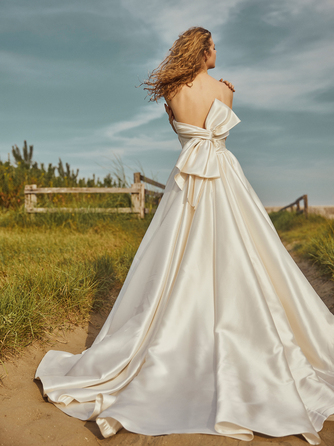 LAZOR GARDEN NAGOYA(ラソール ガーデン・名古屋) 衣裳1画像 1-2