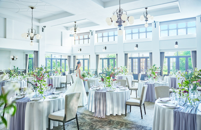 マリエルコート インターパーク 陽光溢れる開放的なパーティー会場画像 1