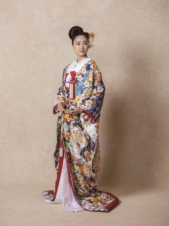 ザ・プレミアムレジデンス ラグナヴェール広島 衣裳3画像 2-2