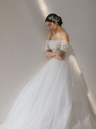 ザ・プレミアムレジデンス ラグナヴェール広島 衣裳2画像 2-1