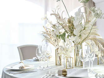 THE BAYSUITE SAKURAJIMA TERRACE(ザ・ベイスイート 桜島テラス) 白を基調とした会場で自由とこだわりを画像 1-1