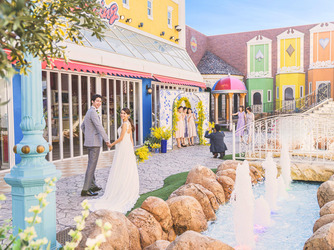 ウエディング ファンタジア 足を踏み入れた瞬間笑顔になるガーデン画像 2-2