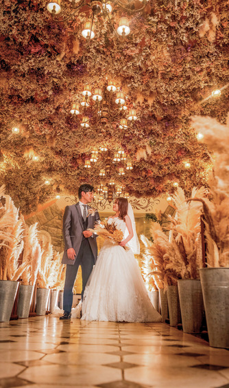 ウエディング ファンタジア チャペル(はちみつ色の独立型チャペル)画像 2-1