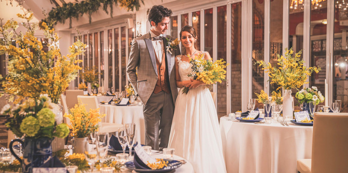 ウエディング ファンタジア 自然光が入るアットホームな披露宴会場画像 2