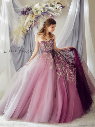 ヴォヤージュ ドゥ ルミエール北谷リゾート 衣裳画像 2-1