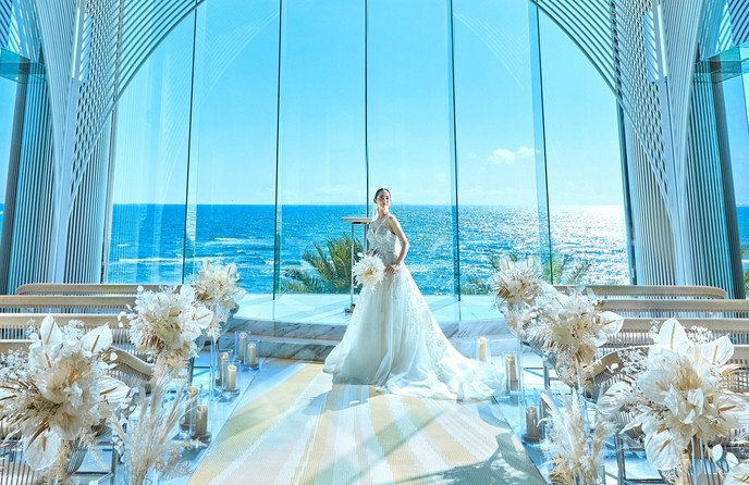 ヴォヤージュ ドゥ ルミエール北谷リゾート チャペル(純白の花嫁が主役☆*デザイナーズチャペル)画像 2