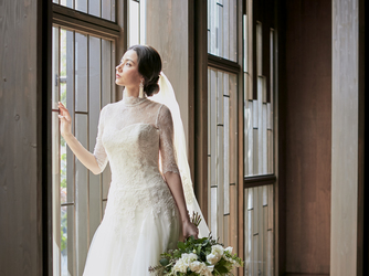 ザ グランダブリュー 水戸(THE GRAND W MITO) チャペル(光溢れる透明なステンドグラスと木の調和)画像 2-2