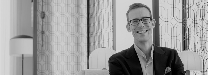 キンプトン新宿東京 スタッフ1画像 1-1