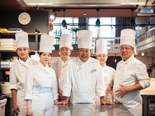 LLOYDS(ロイズ) スタッフ画像 2-4