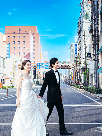 LLOYDS(ロイズ) 外観画像 1-1