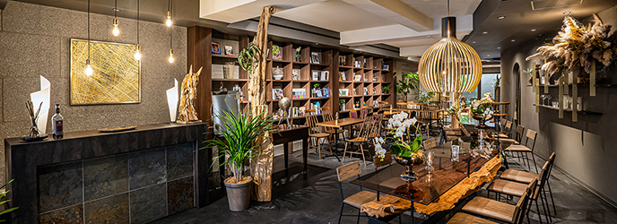 LLOYDS(ロイズ) 外観画像 2-1