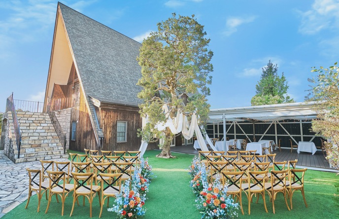 SALLY TABLE (サリィ テーブル) セレモニースペース(ガーデン)画像 1