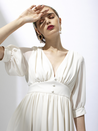 HOTEL EMANON 衣裳画像 1-1