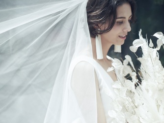 Premier WEDDING by ザ ストリングス 表参道 衣裳2画像 2-1