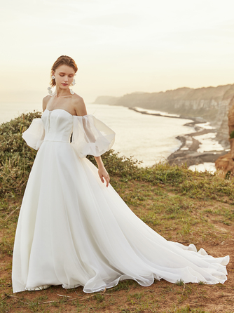 東郷神社・ルアール東郷 衣裳画像 1-1