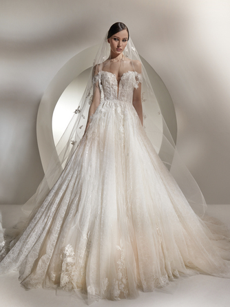 セントアクアチャペル赤坂 衣裳画像 2-2