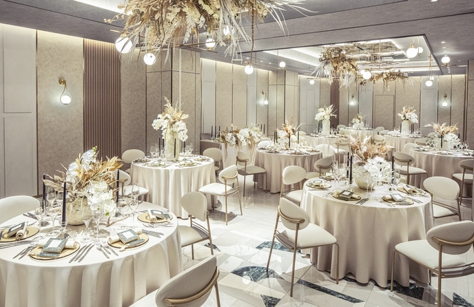 L2126 研ぎ澄まされたシンプルなパーティ会場画像 1