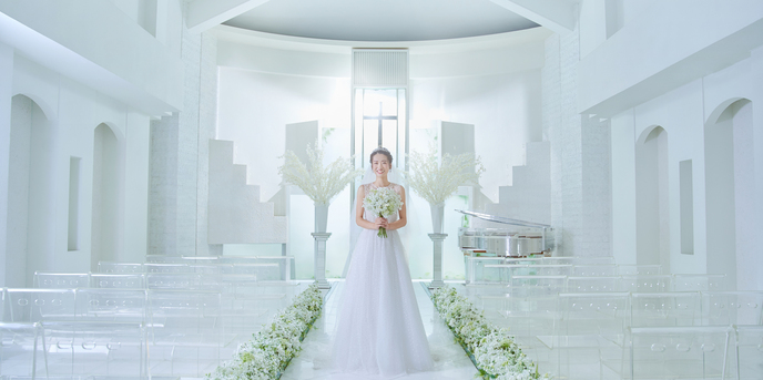 家族挙式@レストランヴェルフォンセ チャペル(blanc-neige)画像 1