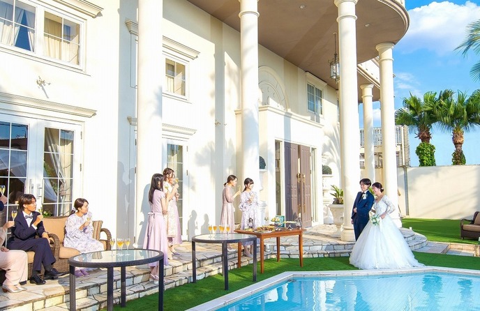 クラブ ドゥ クレール 迎賓館 自然光が降り注ぐ、開放的なパーティ会場画像 1