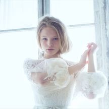 メゾン・ドゥ・レ・プリュ 衣裳2画像 2-1