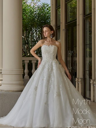 THE FOREST TERRACE KITAKYUSHU (ザ・フォレストテラス北九州) 衣裳1画像 1-1