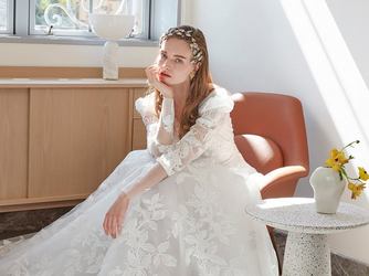 ザ・マークグランドホテル 衣裳画像 2-3