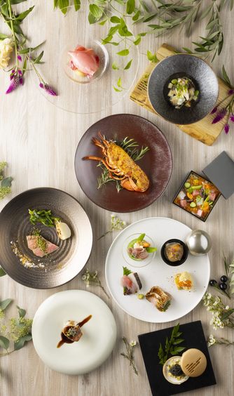 ザ・マークグランドホテル 料理・ケーキ2画像 2-1