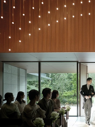 TIAD, オートグラフ コレクション(ティアド オートグラフ コレクション) チャペル(天井高10mのチャペル)画像 1-1