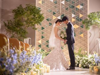 ヒルトン広島 チャペル(水路をイメージした透明感あふれるチャペル)画像 2-4