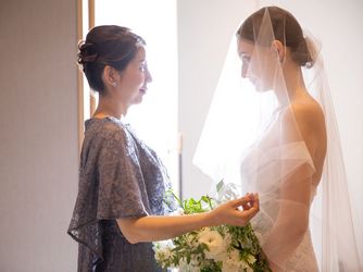 ヒルトン広島 チャペル(水路をイメージした透明感あふれるチャペル)画像 2-2