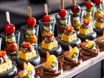 ヒルトン広島 カジュアルパーティー&二次会 / ZATTA画像 2-1