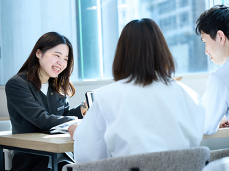 MAISON 8(メゾンエイト) スタッフ画像 2-4