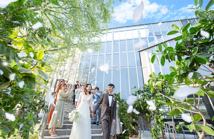 MAISON 8(メゾンエイト) 空と緑を堪能できるガーデンテラス画像 1