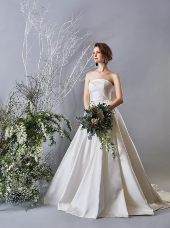 家族挙式@ヒルトン東京ベイ 衣裳画像 2-2