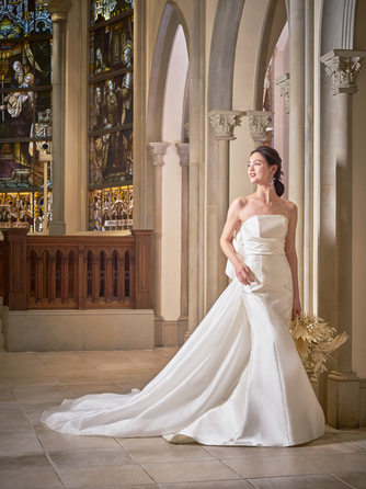 家族挙式@ヒルトン東京 衣裳1画像 2-1