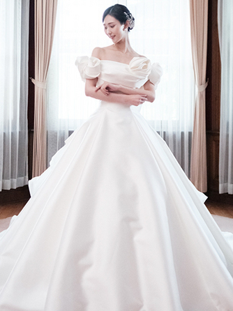 ザ・グローバルビュー長崎(THE GLOBAL VIEW長崎) 衣裳1画像 1-2