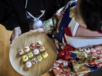 伊勢山皇大神宮 by 伊勢山ヒルズ 料理・ケーキ3画像 2-1