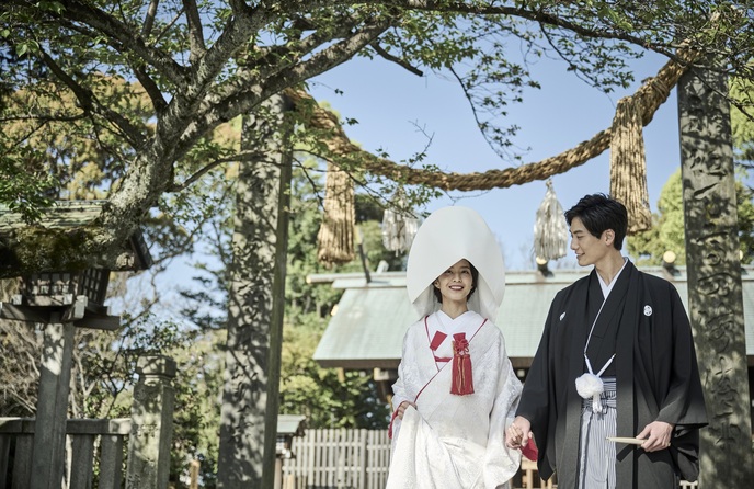 伊勢山皇大神宮 by 伊勢山ヒルズ 衣裳1画像 1