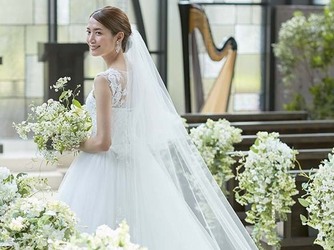 少人数専門会場 グラーティアチャペル~縁~ 衣裳2画像 1-1