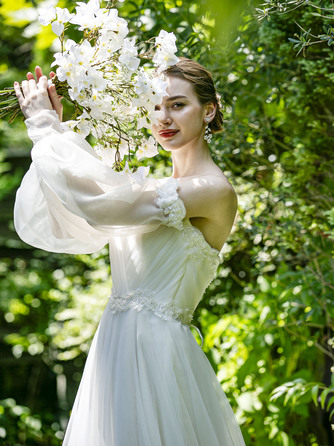 RESTAURANT THE SHAMBLES 衣裳画像 2-1