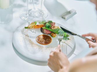 une osaka(ユヌ 大阪) banquet画像 2-3