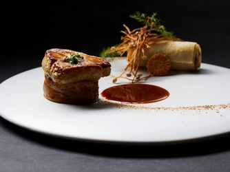 une osaka(ユヌ 大阪) 料理・ケーキ2画像 2-2