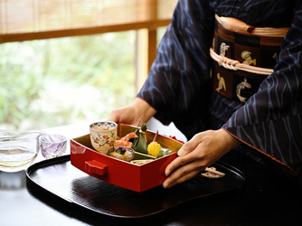 赤坂氷川神社/クチュールナオコ銀座店 東京 芝 とうふ屋うかい画像 2-3