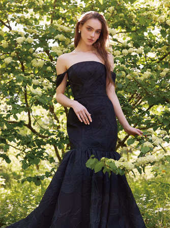 フェアモント東京 衣裳画像 2-1